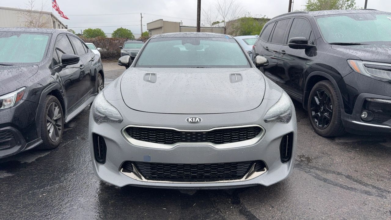 2022 Kia Stinger GT1