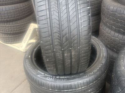 SET OF KUMHO 245/40R19