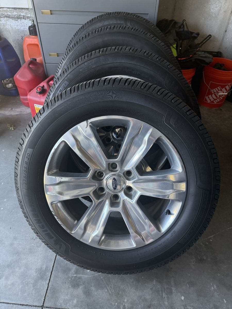 Used Ford F150/Expedition 275/55R20 Wheels & Tires - Great Tread