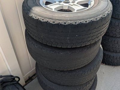 5 tires of 265/70/r17 and 4 tires of 245/75/r17