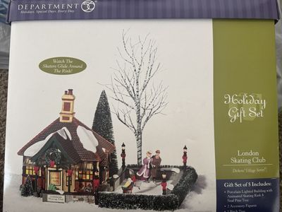 Department 56 Dickens' Village London Skating Club Holiday Gift Set - Lighted Building & Animated Rink