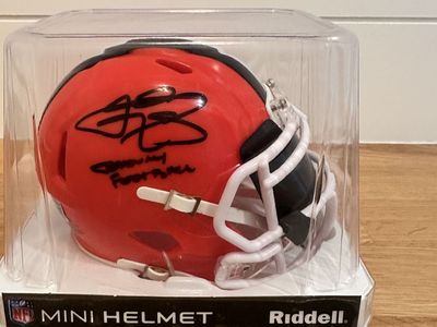 Johnny Manziel autographed Cleveland Browns Riddell mini helmet with Visor Beckett Witness Authenticated