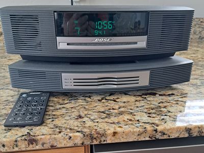 Bose AM/FM Stereo and CD Player
