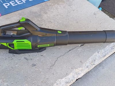 Greenworks Pro 80V Brushless Leaf Blower - 730 CFM (Model BLB489)