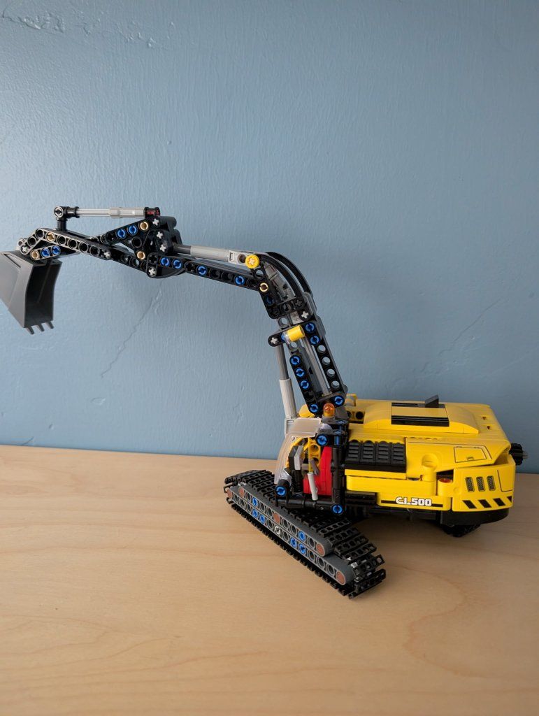 LEGO Heavy Duty Excavator