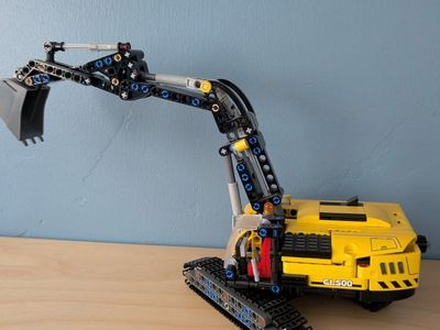 LEGO Heavy Duty Excavator
