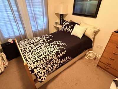 Twin Bed w/ Trundle