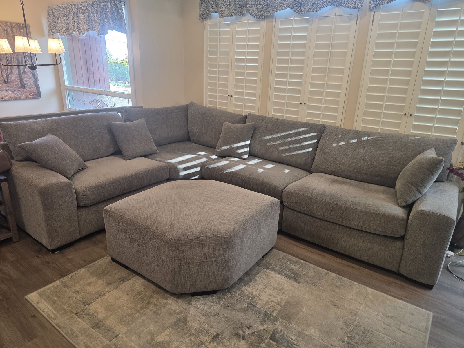 Sectional couch with ottoman for sale $600