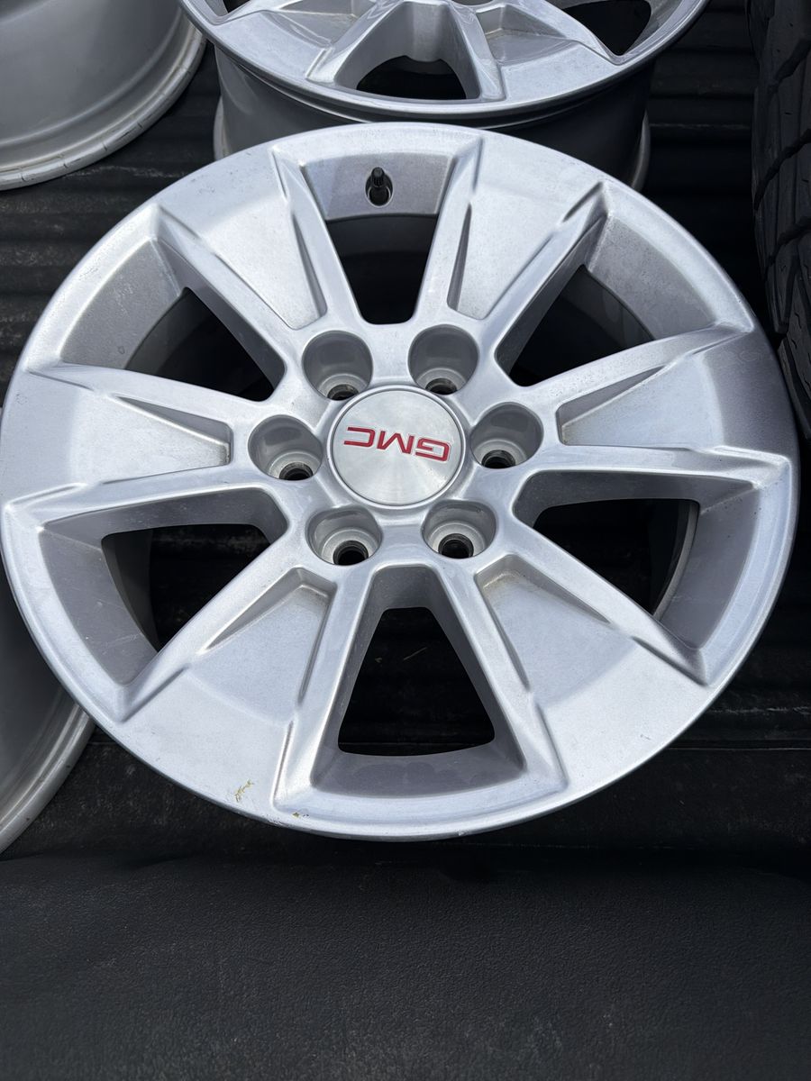 GMC Factory OEM Aluminum Wheel Rim and Off-Road Tire