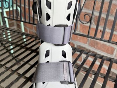 Aircast Walking Boot | Size Small
