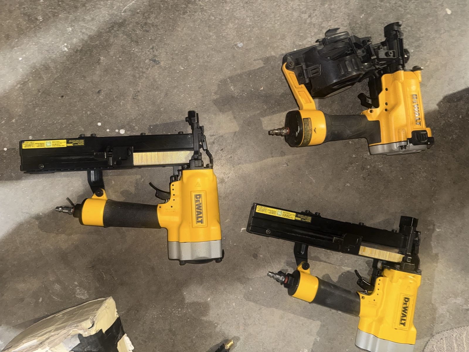 Dewalt stapler and roofing nailer 