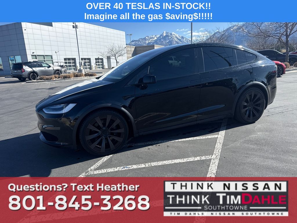 2022 Tesla Model X Base