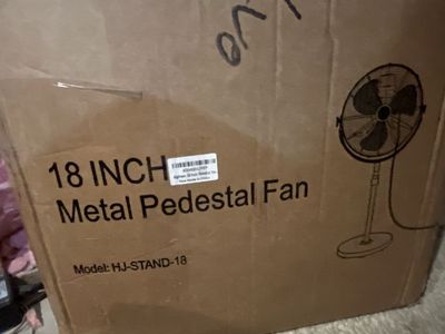 Pedestal metal fan for sale in black color