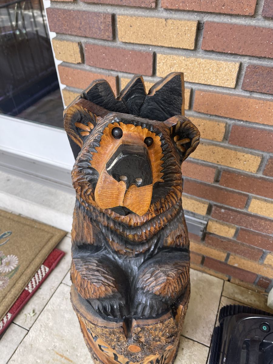 Wood carved welcome bear