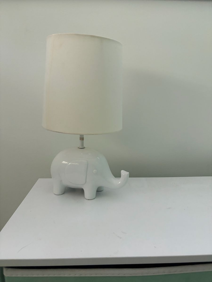 Elephant lamp