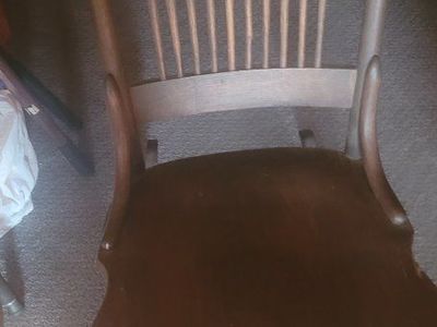 Vintage Wooden Rocking Chair Spindle Back Accent Rocker. very well made and in great shape. very old