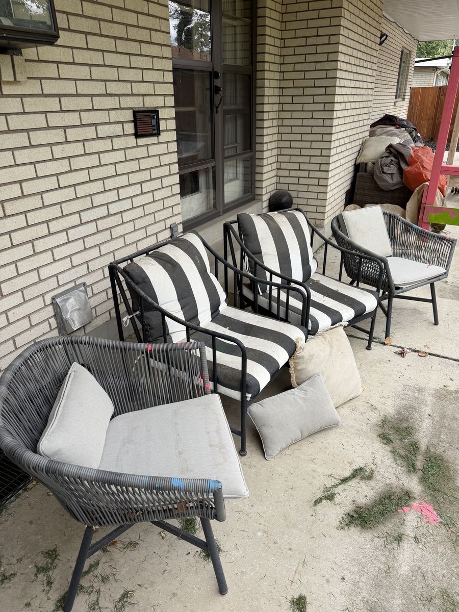 Free outdoor furniture