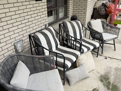 Free outdoor furniture