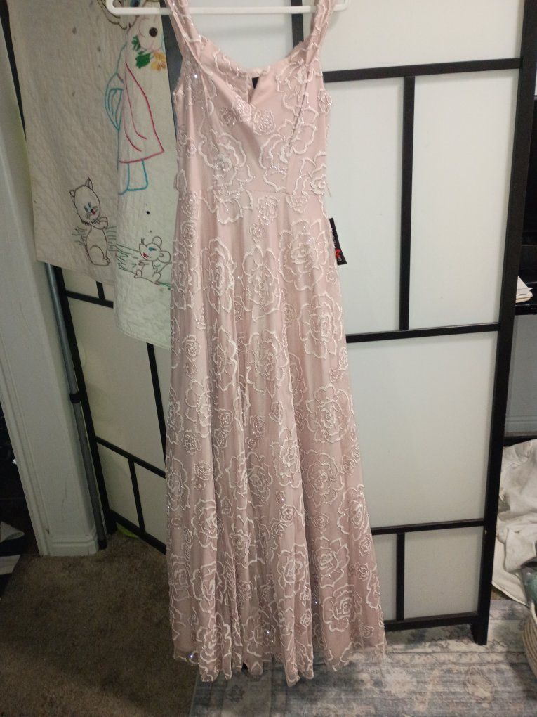 Teeze Me Pink Floral Embroidered Formal Dress Size 9 NWT