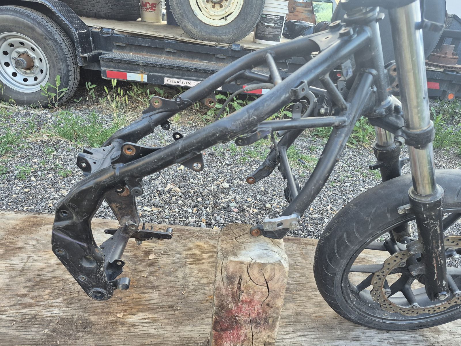 2015 Honda CBR frame, forks and front wheel
