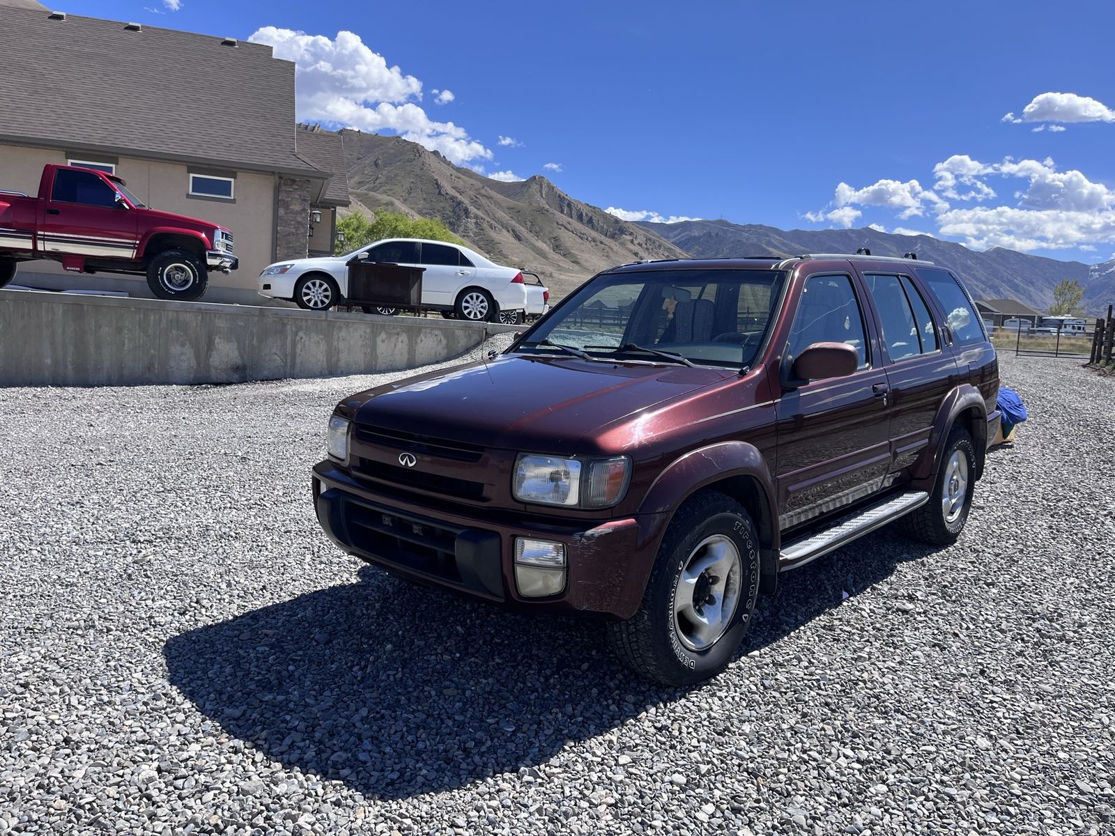 1999 INFINITI QX4