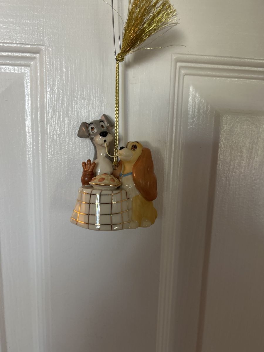 Lenox Disney Lady and the Tramp Spaghetti Scene Porcelain Ornament