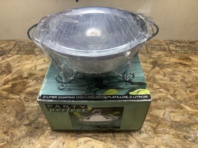 2-Liter Chafing Dish – New