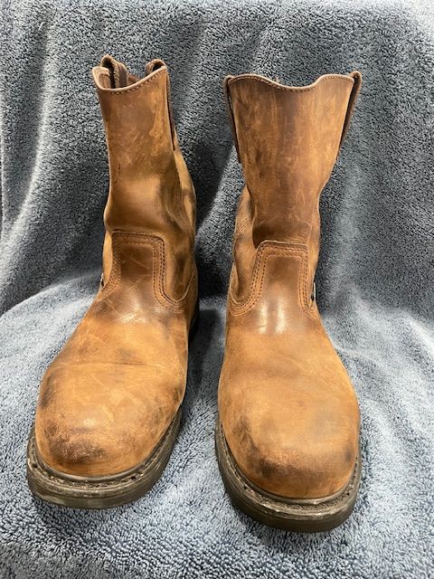 SLIP ON SAFETY BOOTS