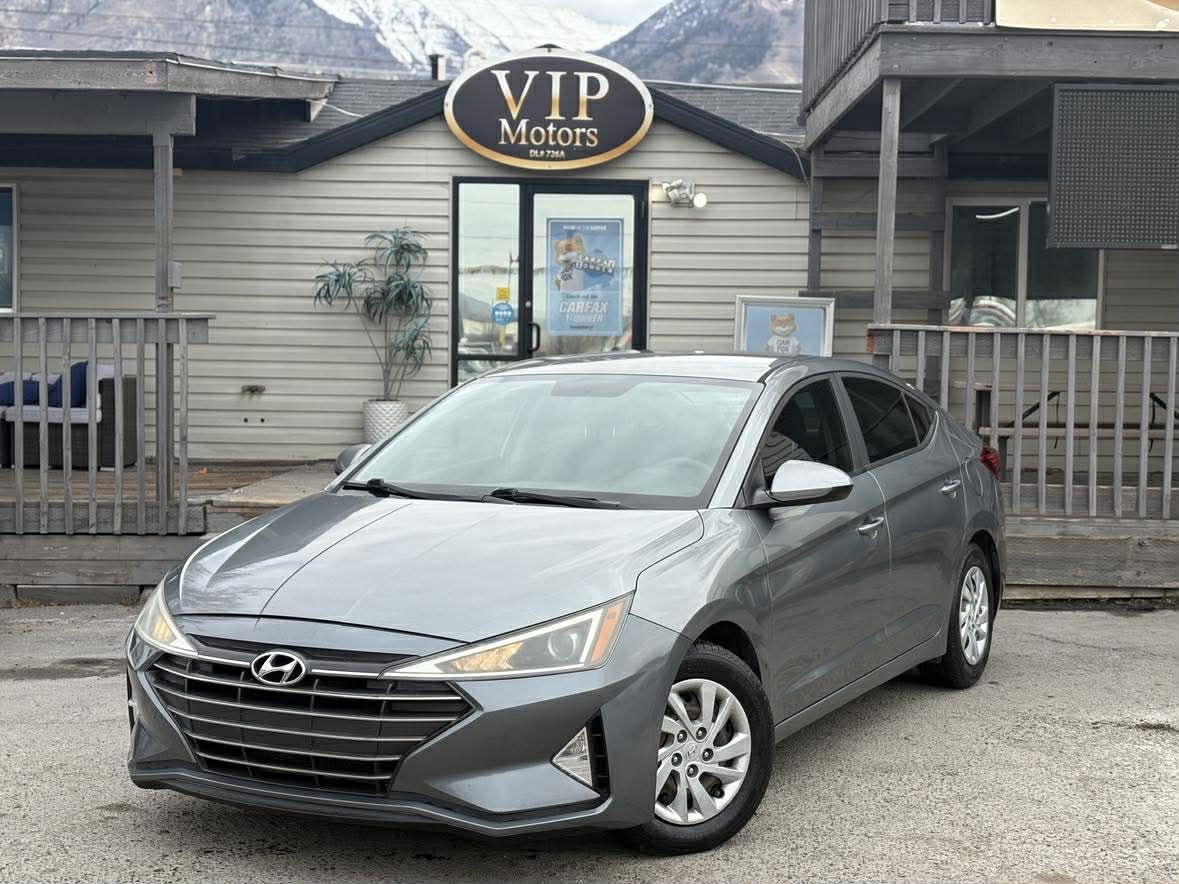 2019 HYUNDAI ELANTRA SE