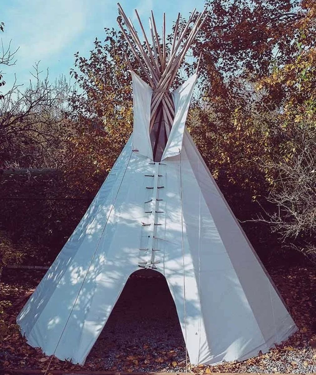 18 foot Canvas Teepee with poles 