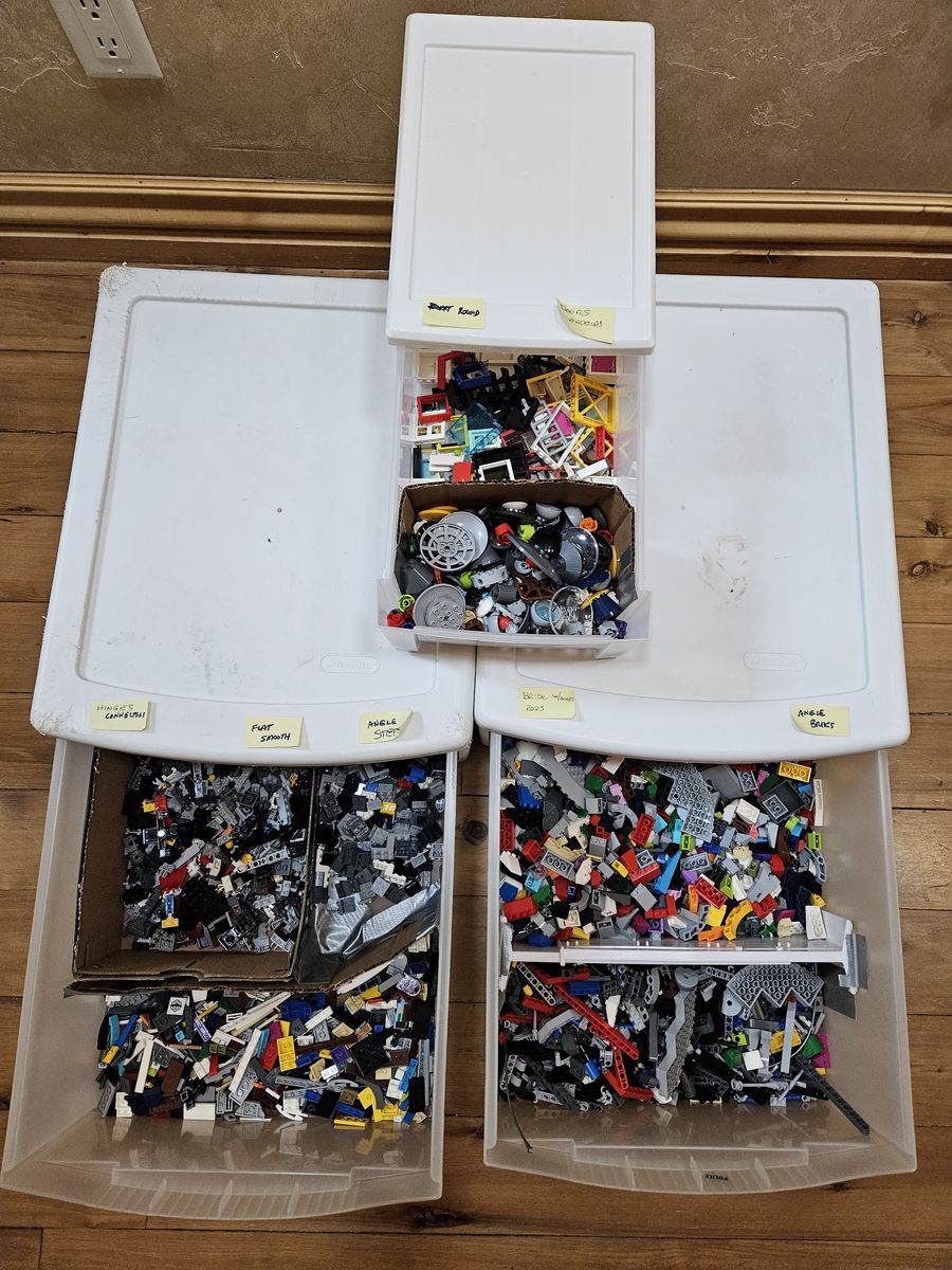 LEGO Miscellaneous Specialty Pieces
