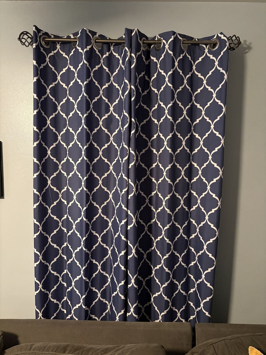 Curtains (40" X 84")