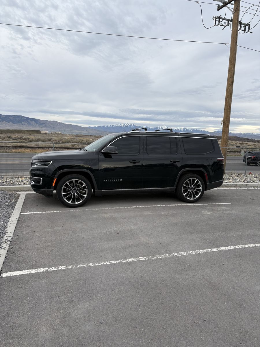 2024 Jeep Grand Wagoneer Series III
