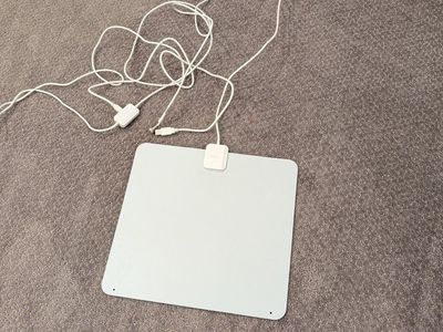 HD Digital TV Antenna with Attached Coaxial Cable and Signal Amplifier RCA
