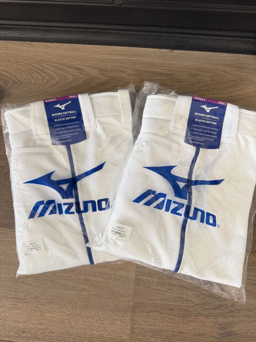 MIZUNO SOFTBALL PANTS, NEW!  SMALL
