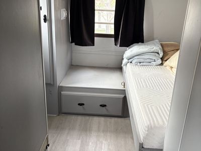 88 Kit Companion Trailer, 22'