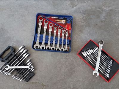 Backhawk quality Ratcheting / Wrench sets