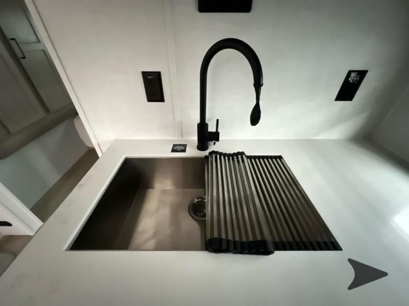 Main image 20
