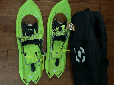 Yukon snow shoes