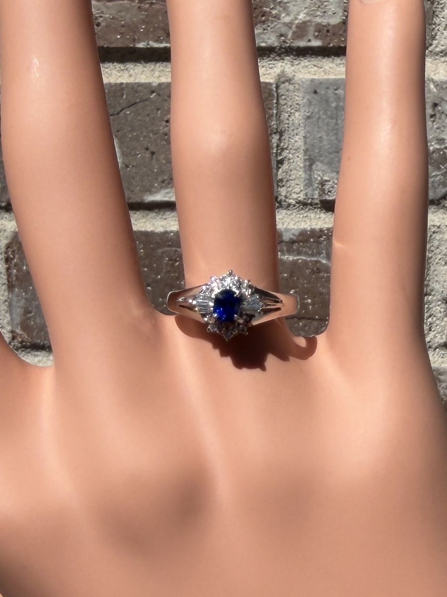 VALUABLE GORGEOUS SOLID PLATINUM (PT900) NATURAL MINED SAPPHIRE & DIAMOND RING! HI-END! 3.87 GRAMS!