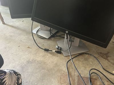 HP Computer Monitors - 2