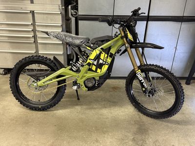 2025 Surron Sur-Ron Light Bee X