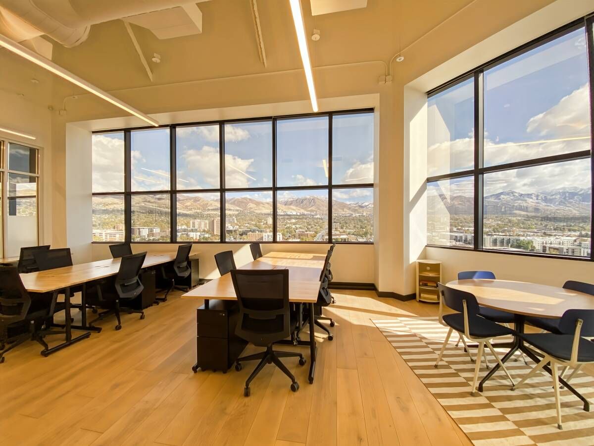 Downtown Salt Lake City---Cool Winter Deals on Office Space!