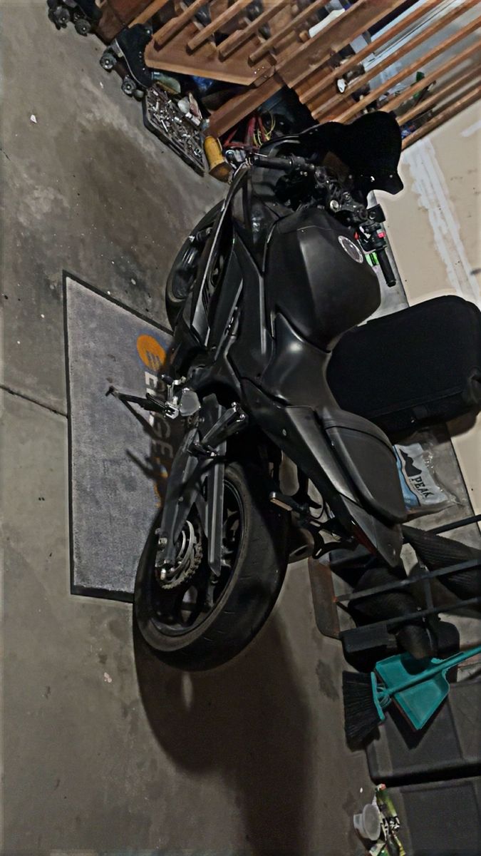 2023 Yamaha R3 READ DESCRIPTION