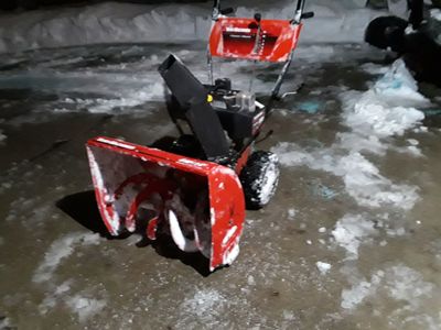 SNOWBLOWER