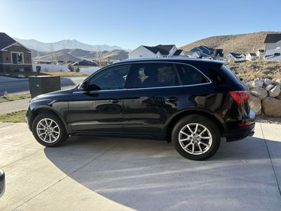 2012 AUDI Q5