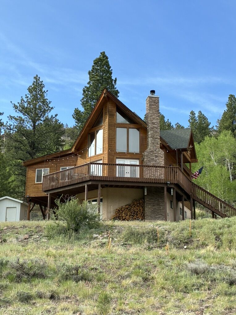 Cedar Pine Cabin at Panguitch Lake