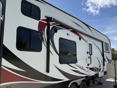 2017 Forest River Shockwave F28SADX
