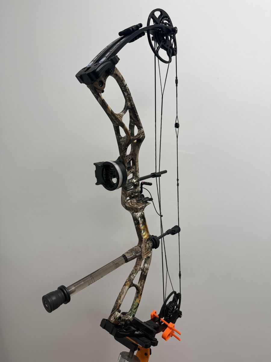 RH Elite Ember Bow - Used