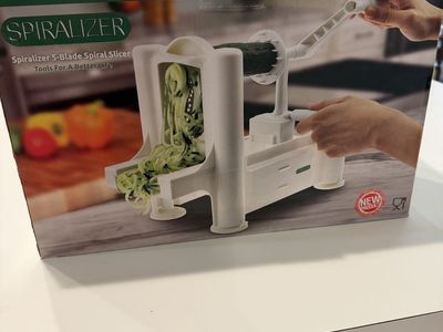 Spiralizer 5-Blade Spiral Slicer Vegetable Cutter slicer zoodle maker kitchen tool BRAND NEW!!